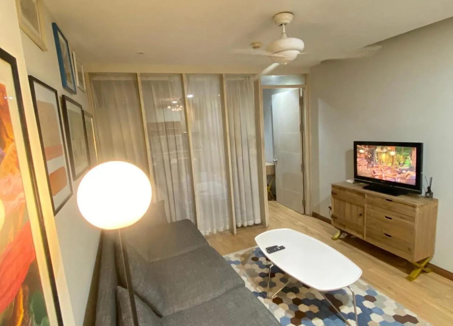 The Palmian City Center Serviced Apartment Ho Chi Minh City Aparthotel
